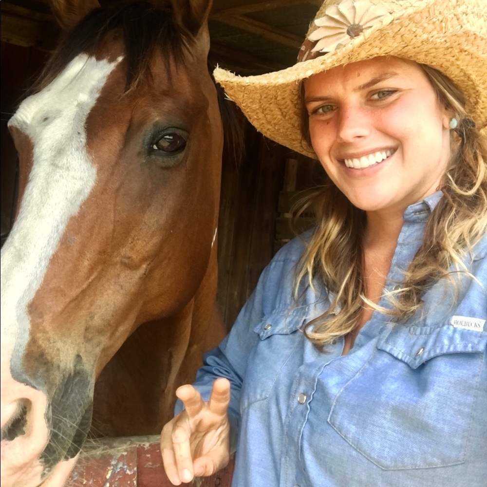 Meet your Posher, Amber